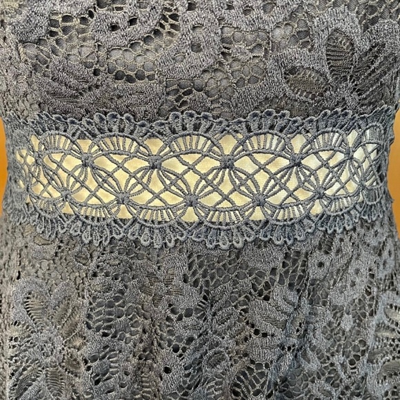 A. Byer Women’s Navy Blue Lace Halter Fit And Flare Mini Dress, Size 9 Juniors - Picture 6 of 12